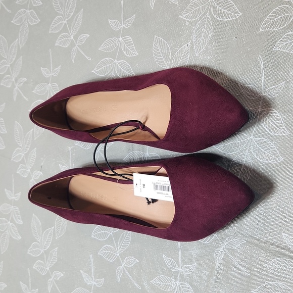 Joe Fresh Purple Flats - Picture 1 of 9